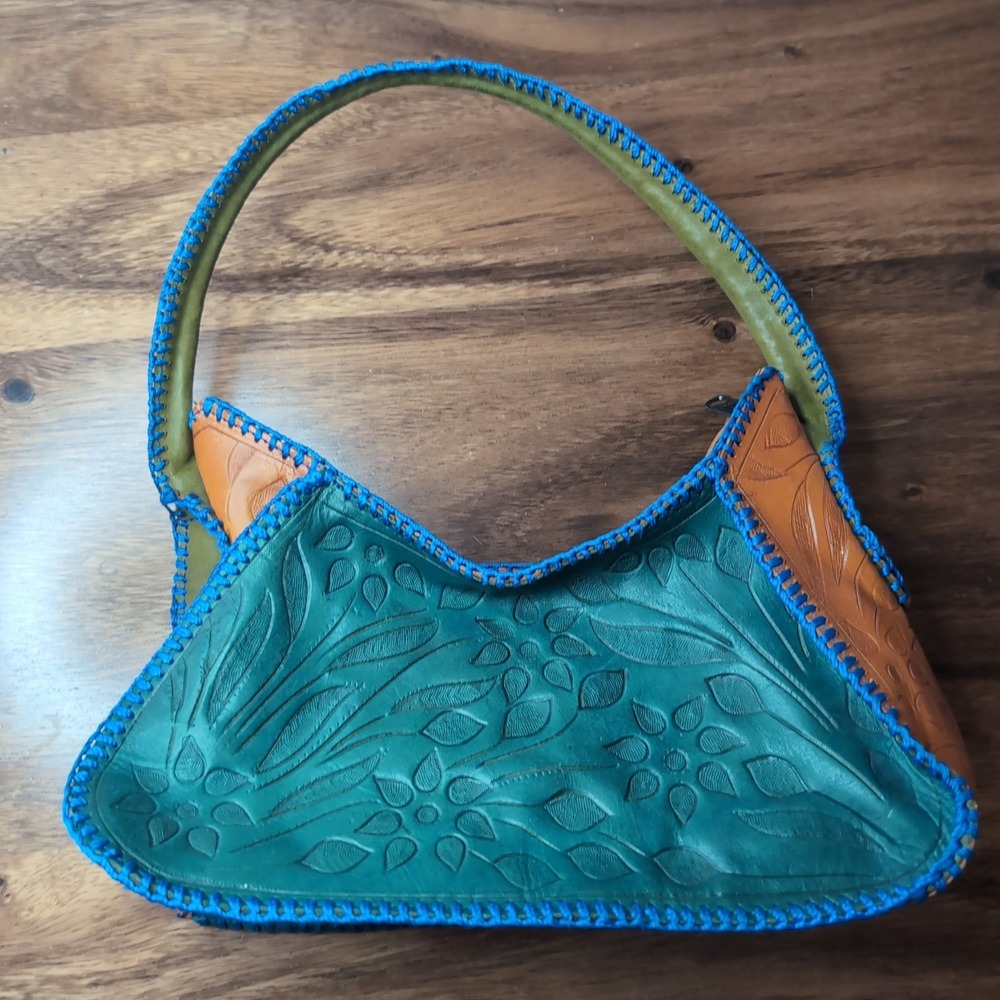 Leaders in Leather Hand Tooled Floral Shoulder Bag Teal Tan Blue Whipstitch